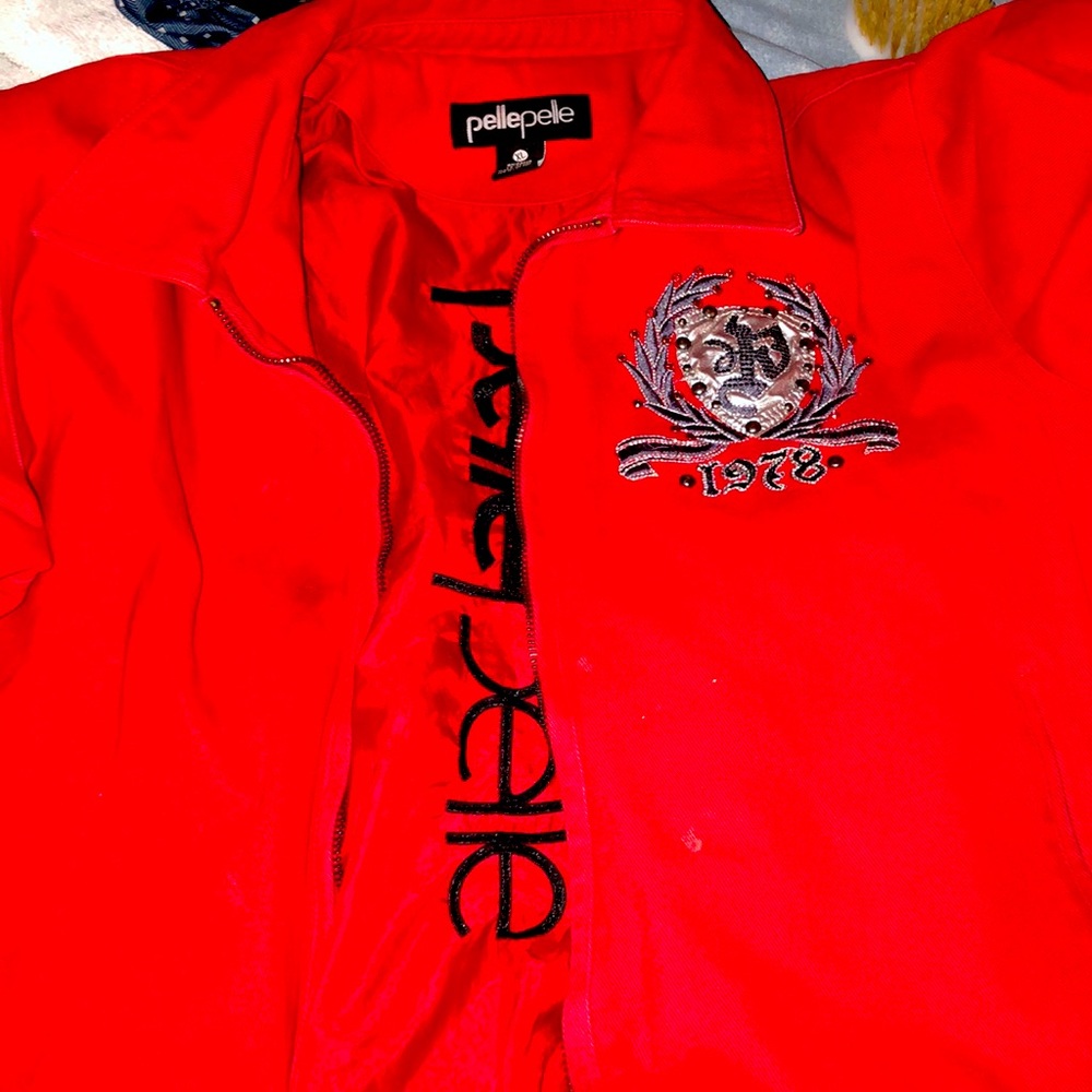 Pelle pelle